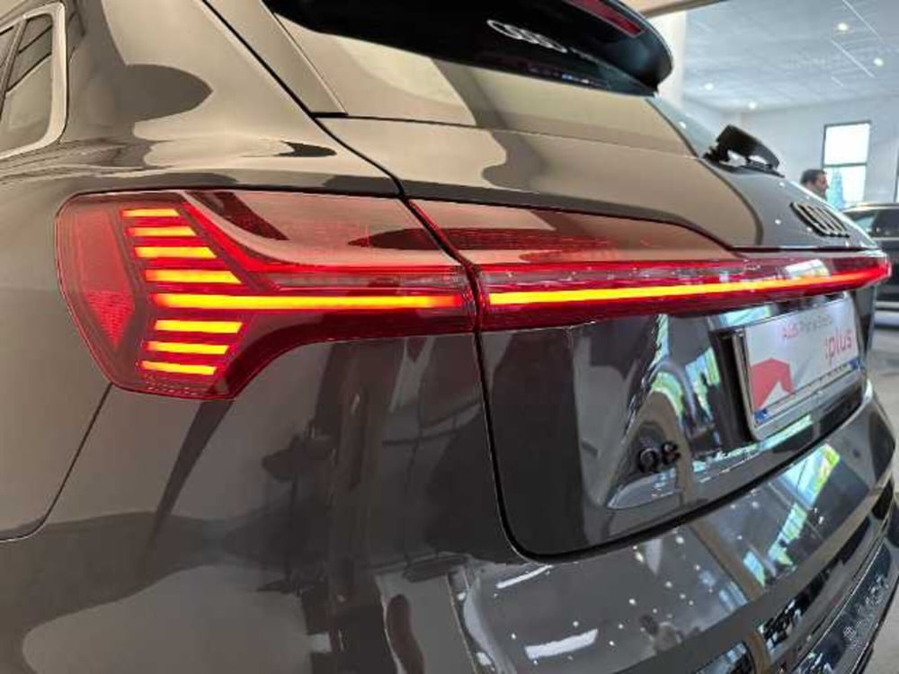 Audi Q8 Sportback usata a Pistoia (10)