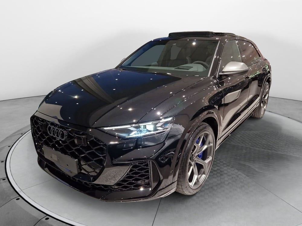 Audi RS Q8 nuova a Pistoia