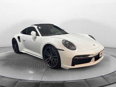 Porsche 911 Coup&eacute; Coupe 3.7 Turbo S auto del 2023 usata a Vinci