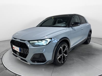 Audi A1 citycarver 30 TFSI Identity Contrast  del 2020 usata a Prato