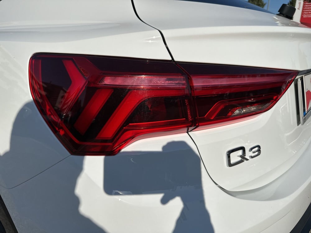 Audi Q3 Sportback usata a Prato (10)