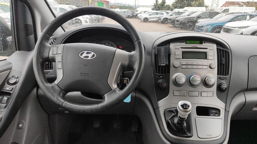 Hyundai H-1 Furgone usata a Firenze (19)