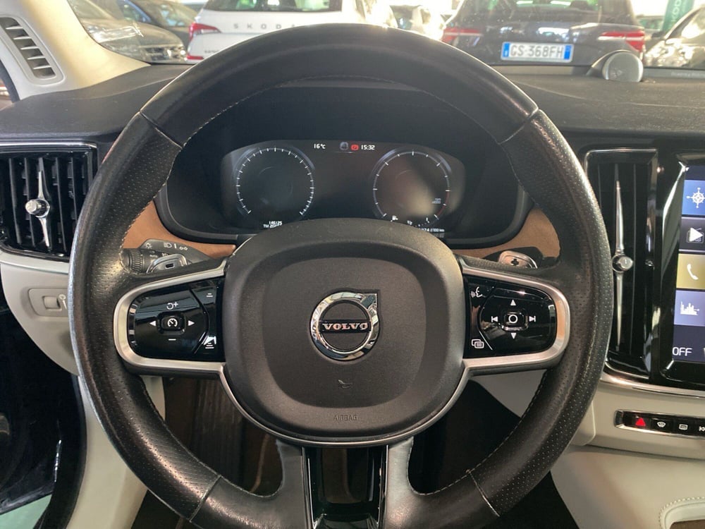 Volvo S90 usata a Reggio Calabria (10)