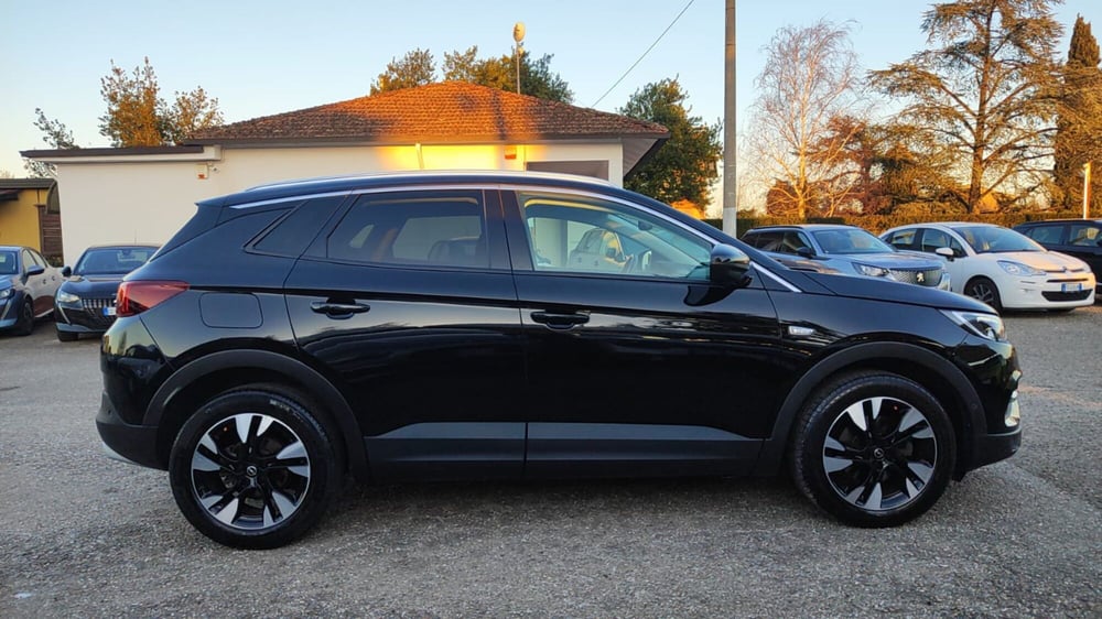 Opel Grandland X usata a Firenze (10)