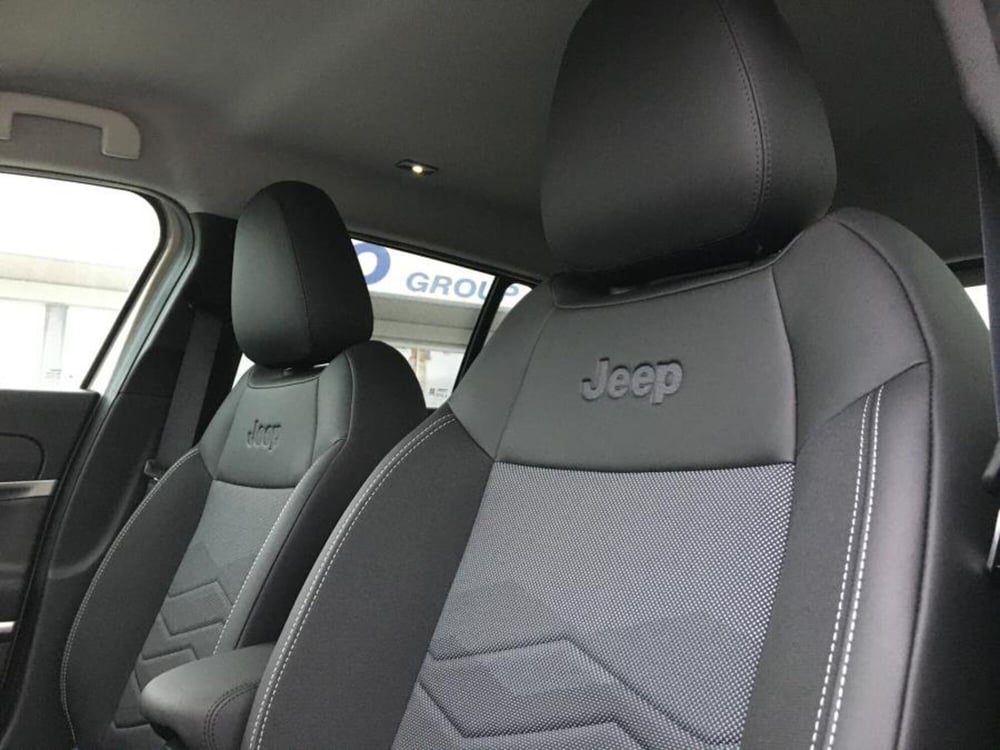 Jeep Avenger nuova a Cuneo (9)