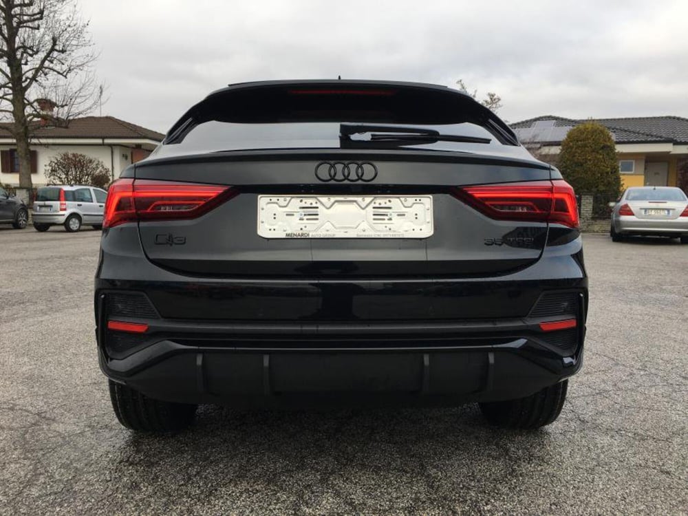 Audi Q3 Sportback nuova a Cuneo (6)