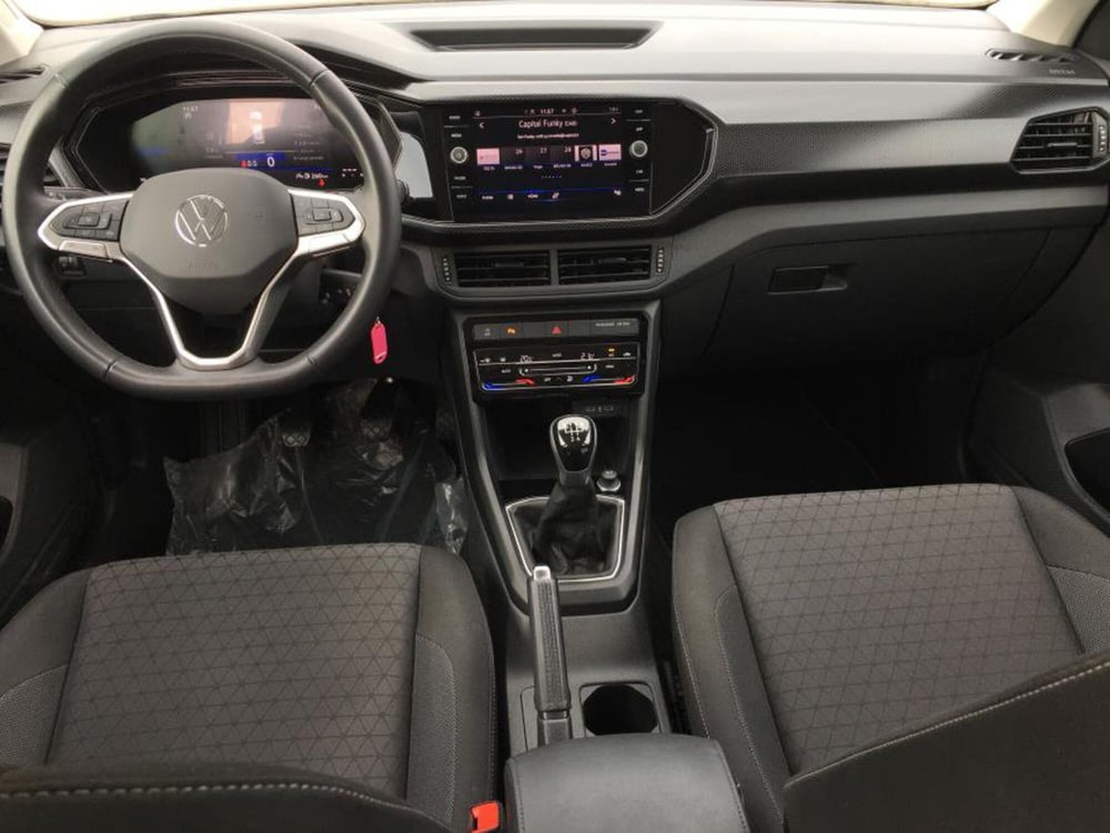 Volkswagen T-Cross usata a Cuneo (7)