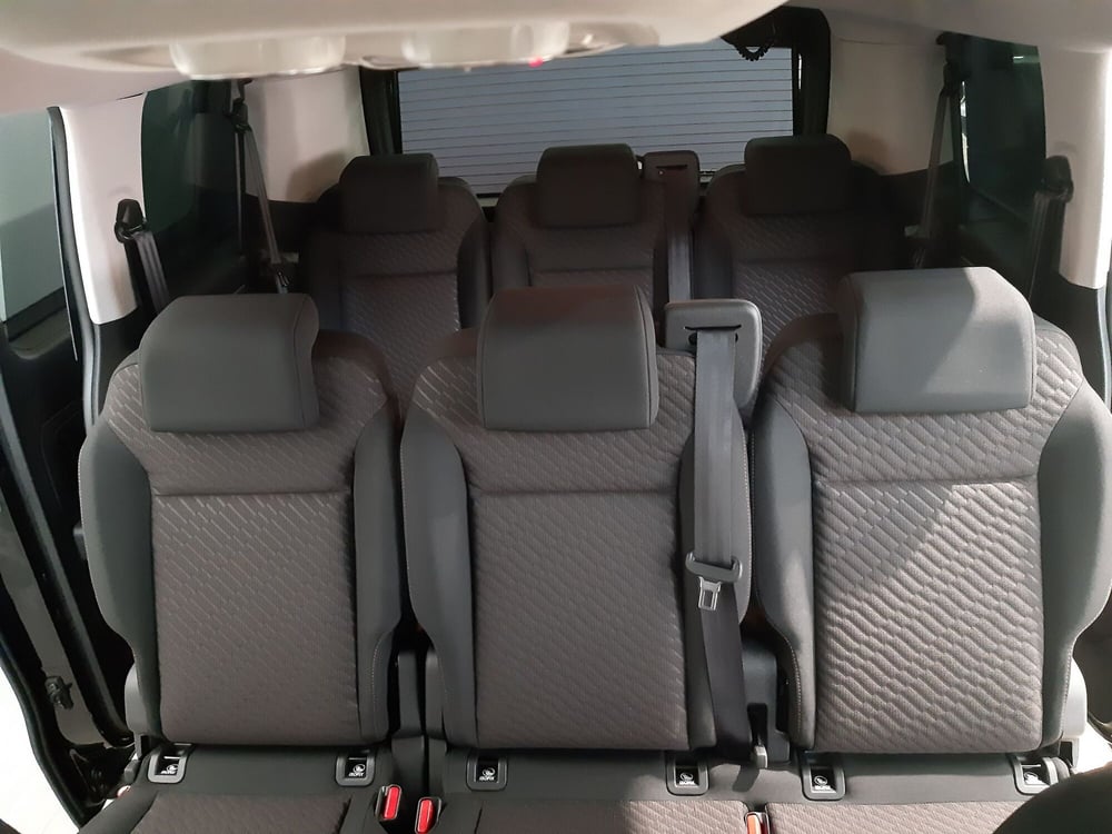 Toyota Proace Verso nuova a Vicenza (12)