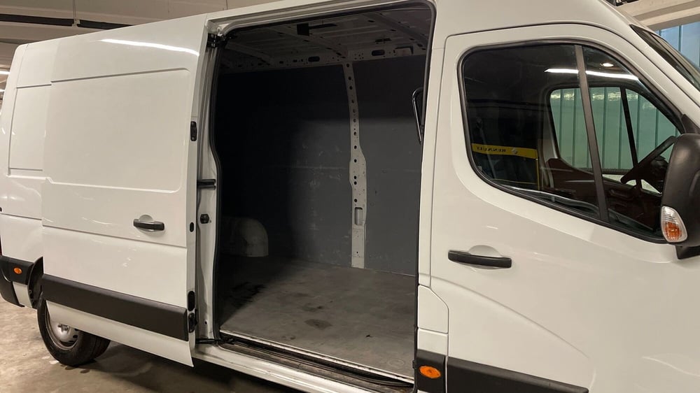 Renault Master Furgone usata a Varese (9)