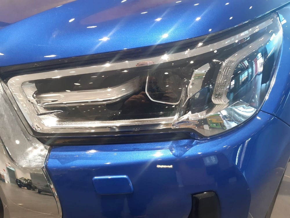 Toyota Hilux nuova a Vicenza (12)