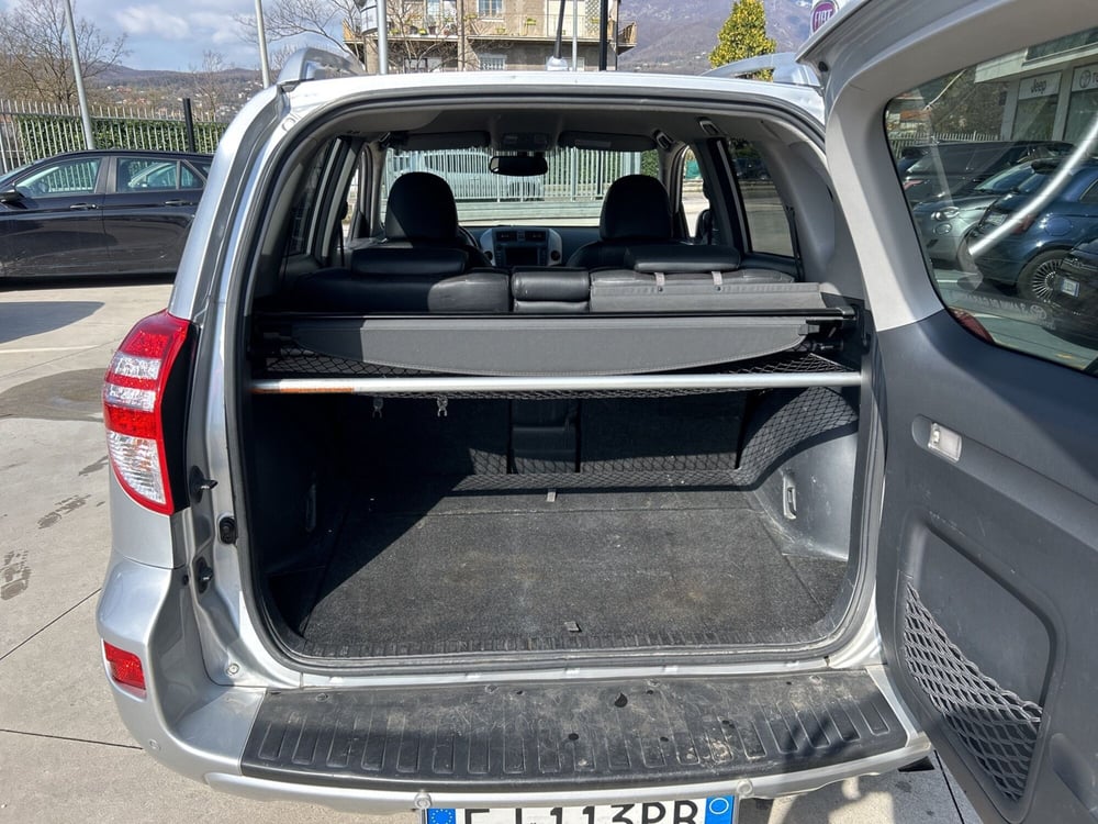 Toyota Rav4 usata a Frosinone (14)