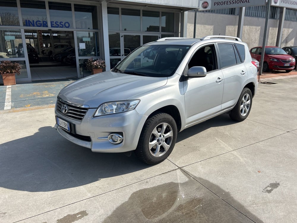 Toyota Rav4 usata a Frosinone (9)