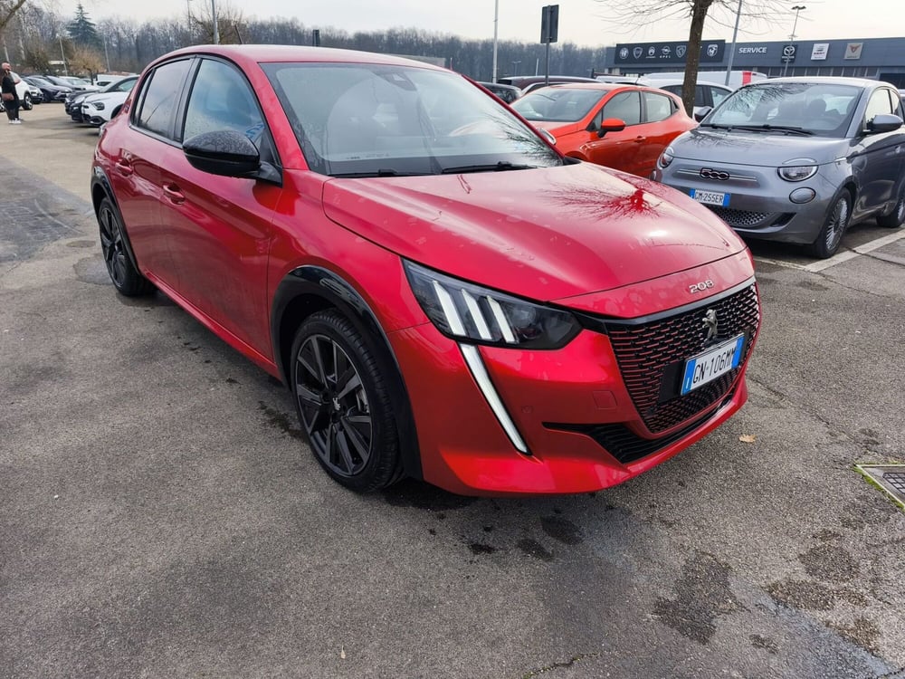 Peugeot 208 nuova a Frosinone (4)