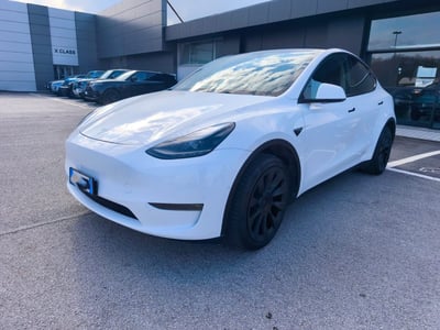 Tesla Model Y Long Range awd del 2022 usata a Ceccano