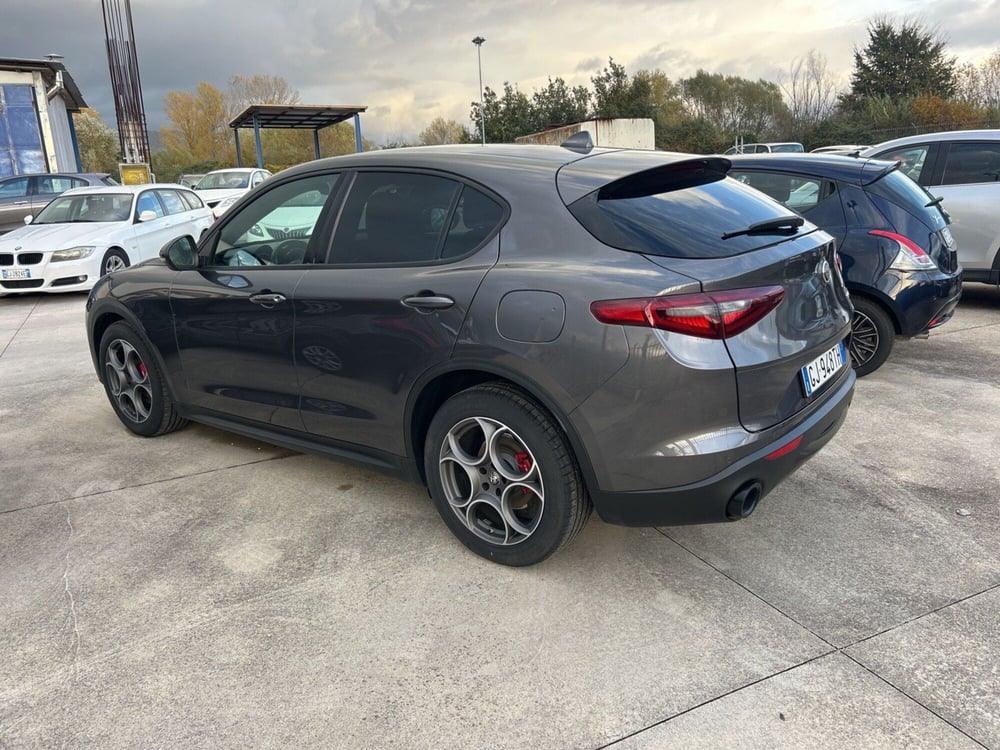 Alfa Romeo Stelvio usata a Frosinone (6)