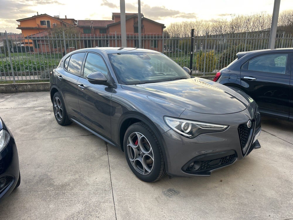 Alfa Romeo Stelvio usata a Frosinone (8)