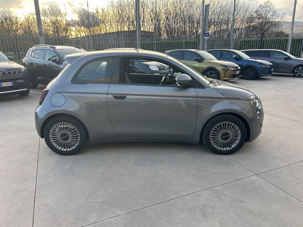 Fiat 500e usata a Frosinone (7)