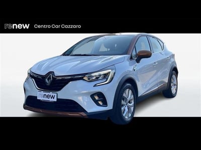 Renault Captur Plug-in Hybrid E-Tech 160 CV Intens  del 2020 usata a Saronno