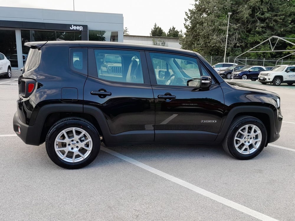 Jeep Renegade nuova a Ancona (8)