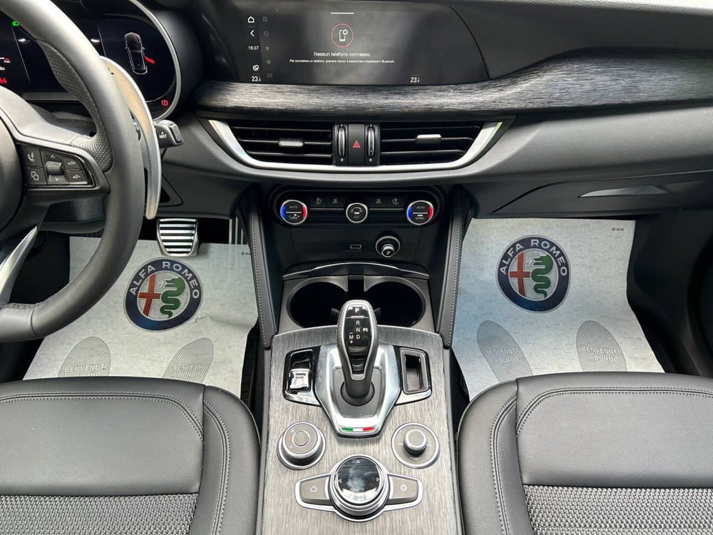 Alfa Romeo Stelvio usata a Ancona (11)