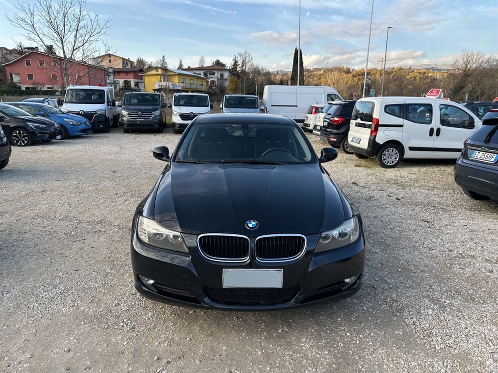 BMW Serie 3 Touring usata a L'Aquila (4)