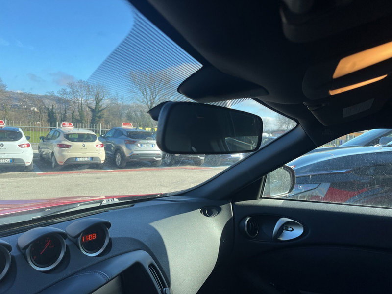 Nissan 370Z Coupé usata a L'Aquila (18)