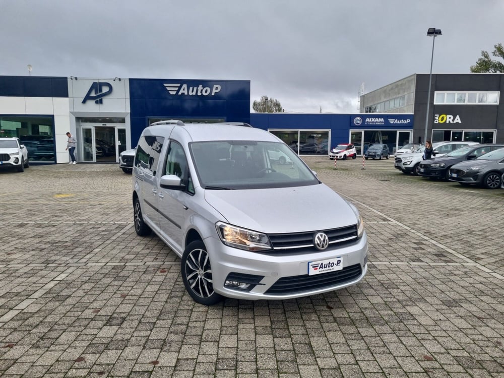 Volkswagen Caddy usata a Lucca (2)