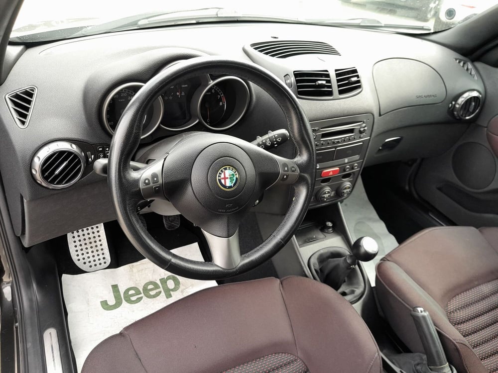 Alfa Romeo 147 usata a Ancona (8)