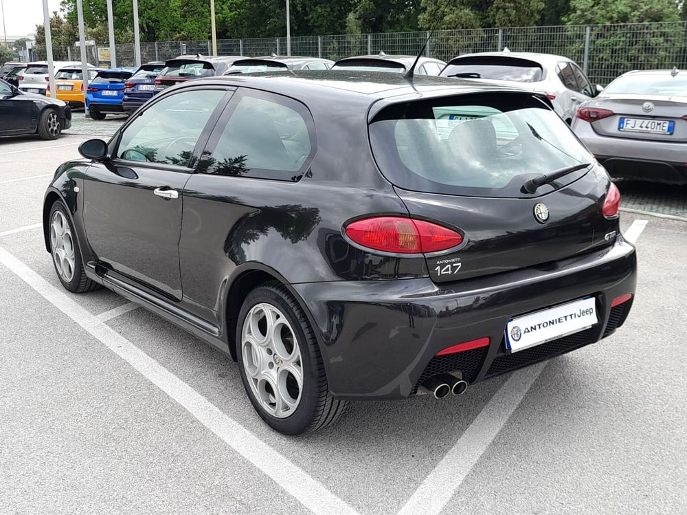 Alfa Romeo 147 usata a Ancona (3)