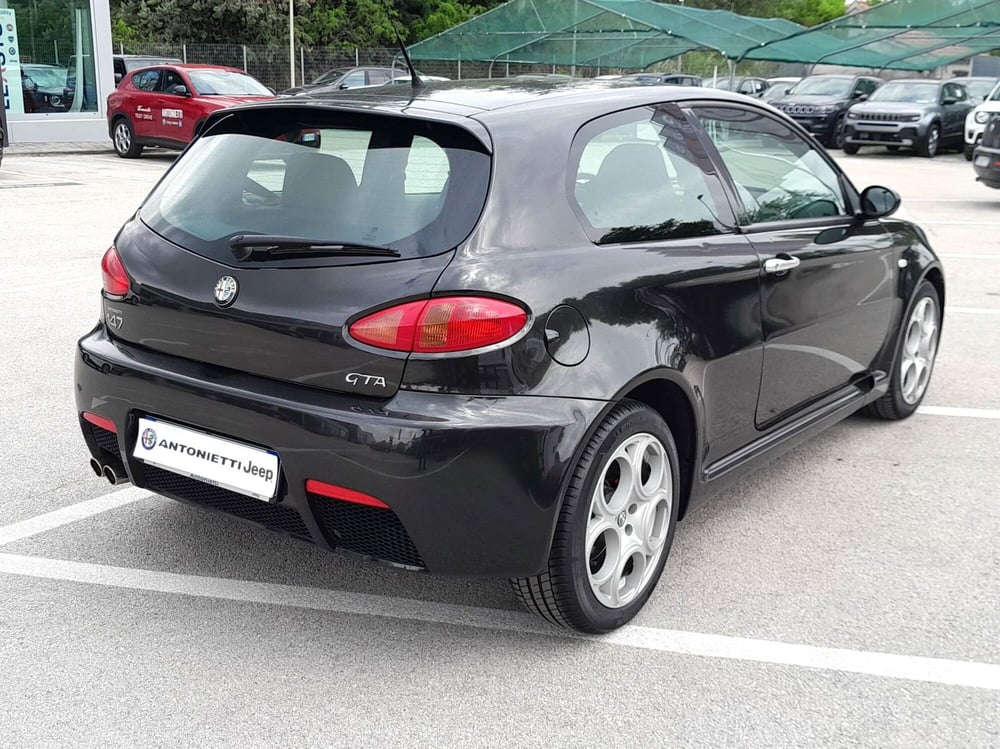 Alfa Romeo 147 usata a Ancona (4)