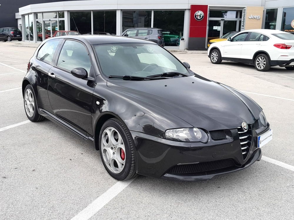 Alfa Romeo 147 usata a Ancona (6)