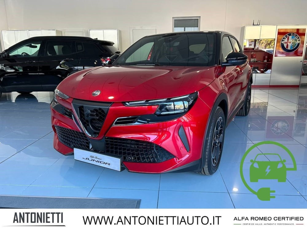 Alfa Romeo Junior nuova a Ancona