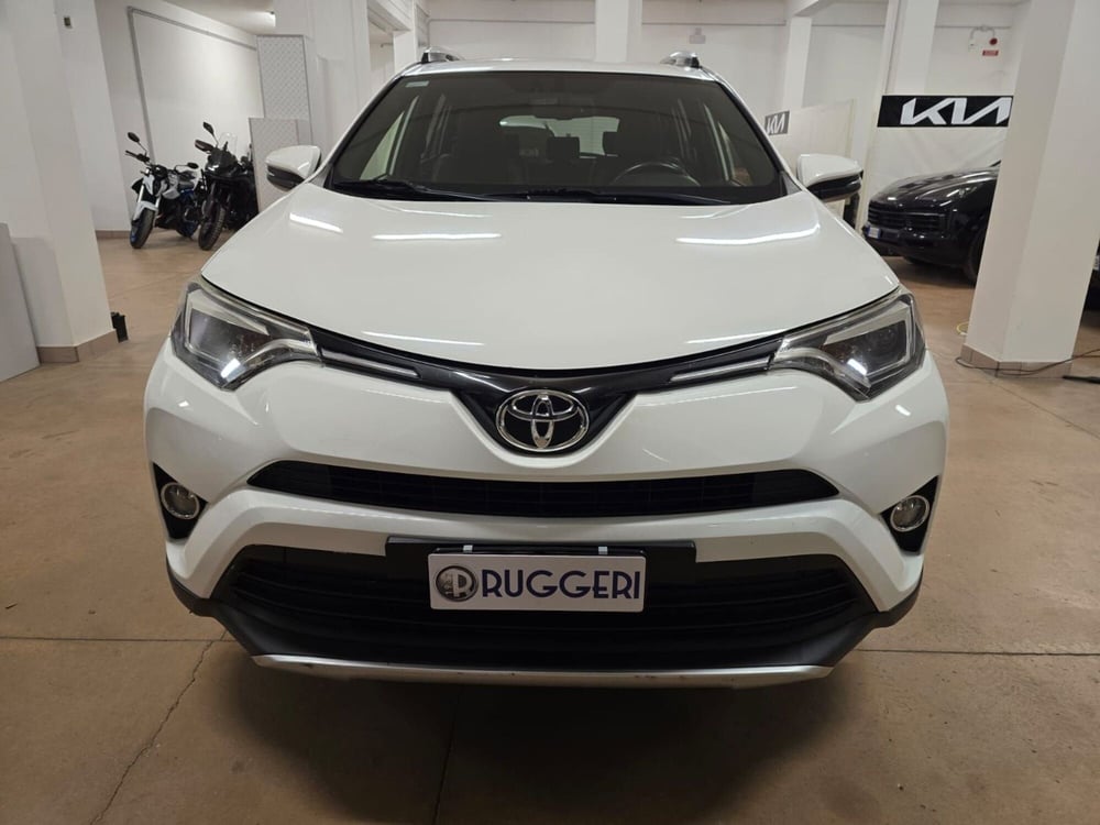 Toyota Rav4 usata a Rimini (2)