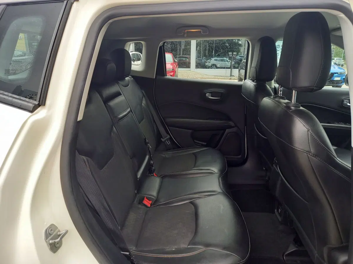 Jeep Compass usata a Ancona (14)