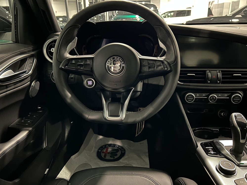 Alfa Romeo Giulia nuova a Ancona (10)