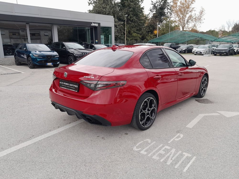 Alfa Romeo Giulia usata a Ancona (5)