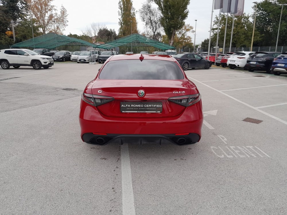 Alfa Romeo Giulia usata a Ancona (6)