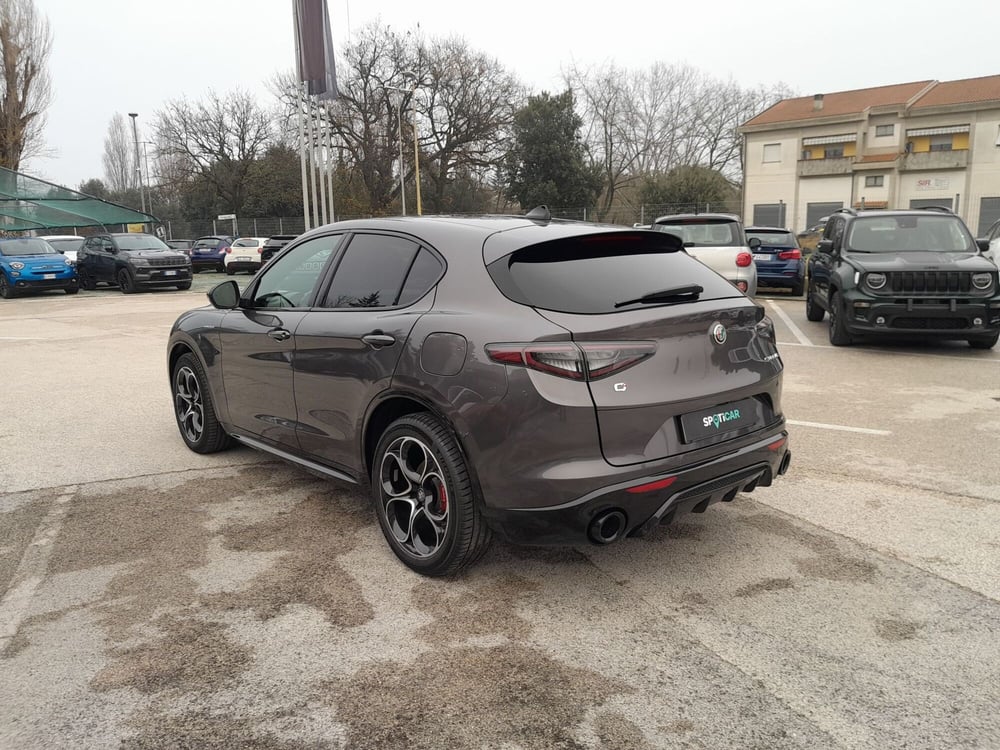 Alfa Romeo Stelvio usata a Ancona (7)