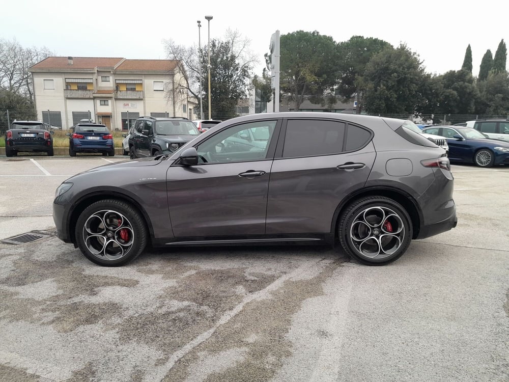 Alfa Romeo Stelvio usata a Ancona (8)