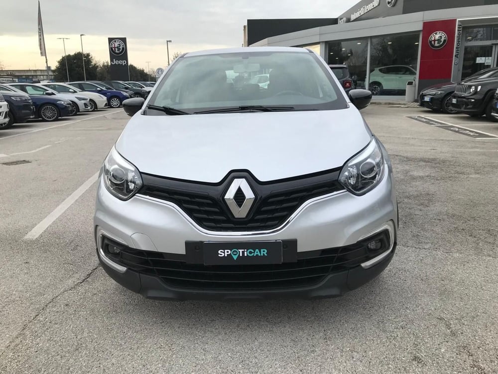 Renault Captur usata a Ancona (2)