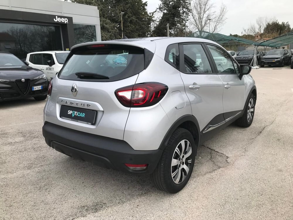 Renault Captur usata a Ancona (5)