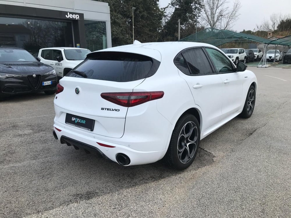 Alfa Romeo Stelvio usata a Ancona (5)