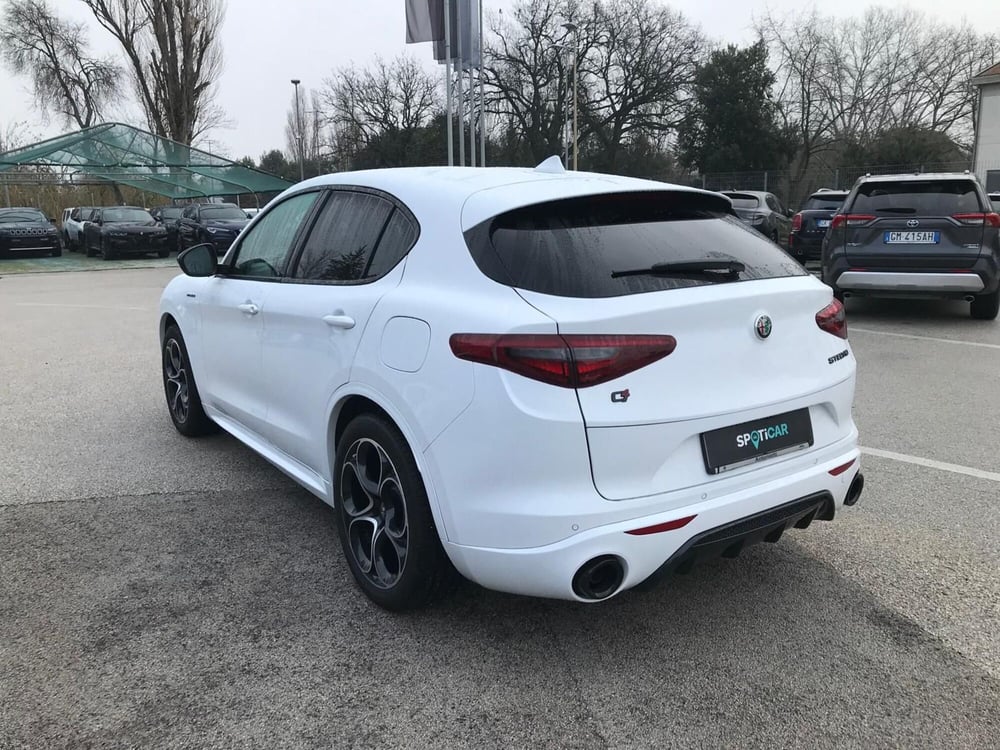 Alfa Romeo Stelvio usata a Ancona (7)