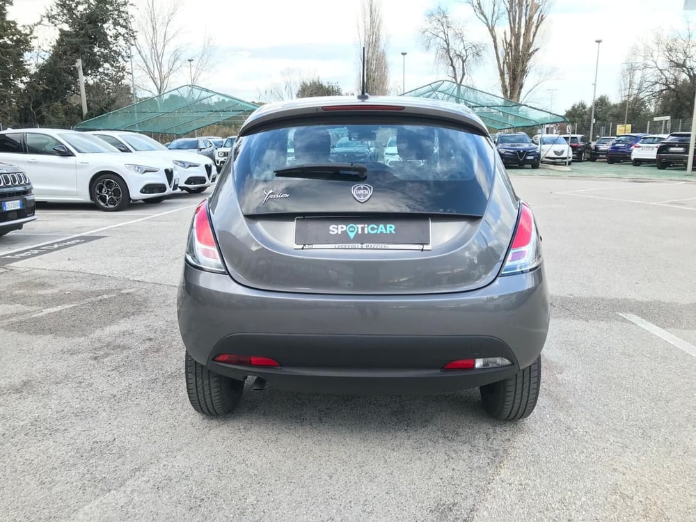 Lancia Ypsilon usata a Ancona (6)