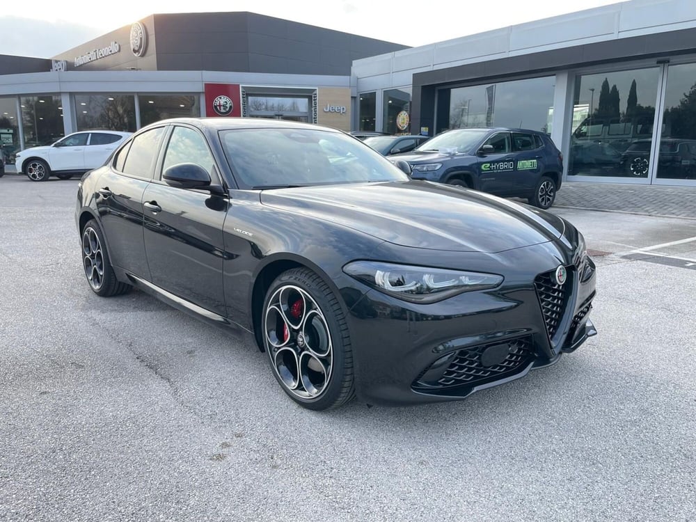 Alfa Romeo Giulia nuova a Ancona (3)