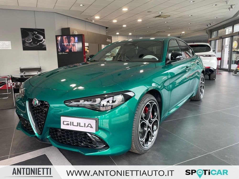 Alfa Romeo Giulia nuova a Ancona