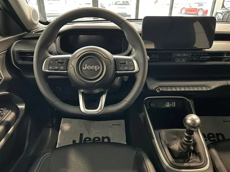 Jeep Avenger nuova a Ancona (12)
