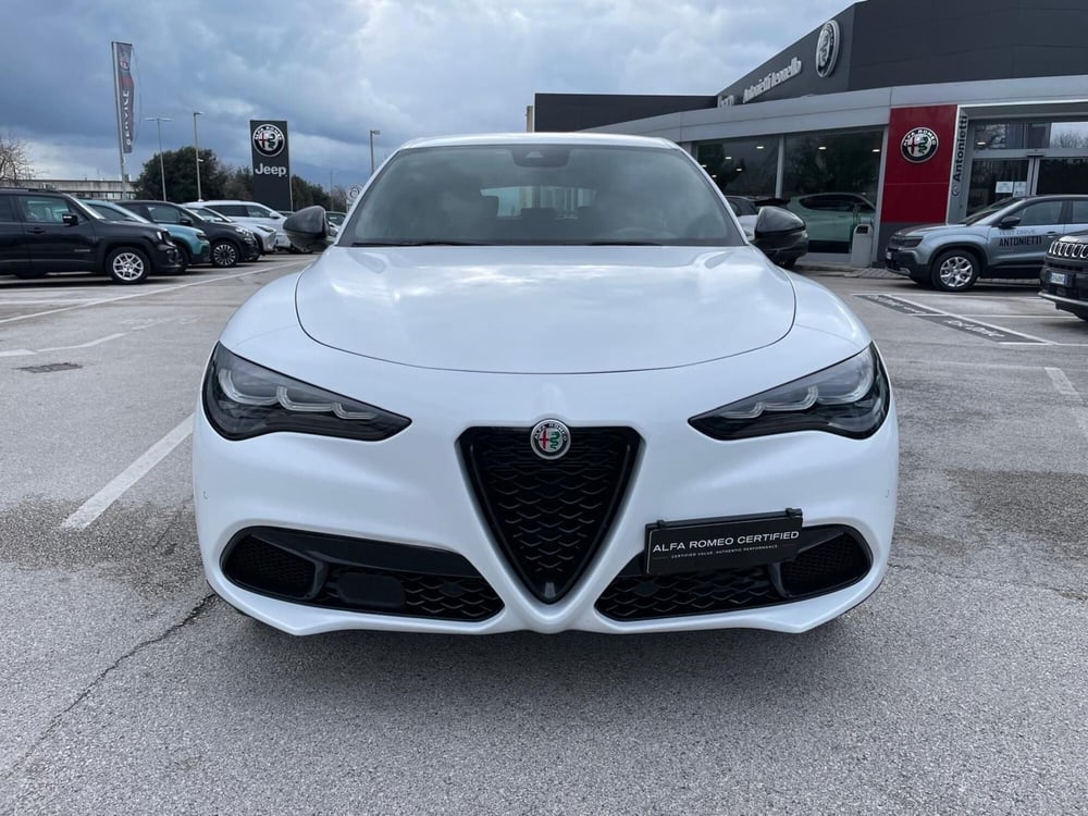 Alfa Romeo Stelvio usata a Ancona (2)