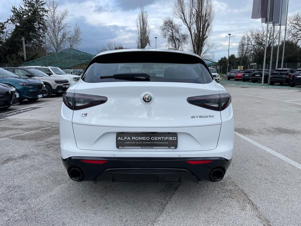Alfa Romeo Stelvio usata a Ancona (6)
