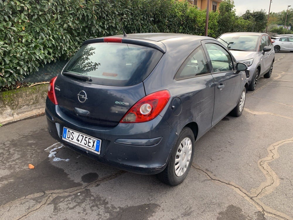 Opel Corsa nuova a Catania (3)